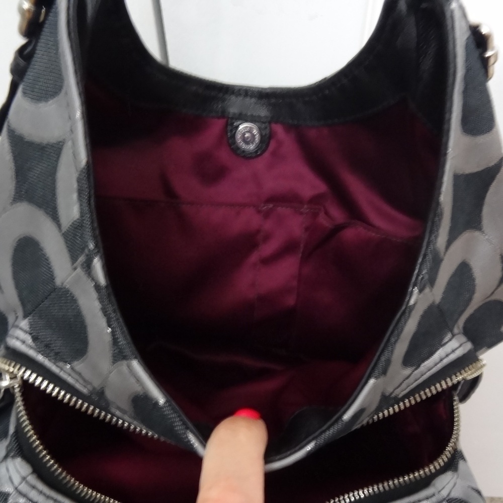 Authentic Coach Purse - Picture 2 of 7